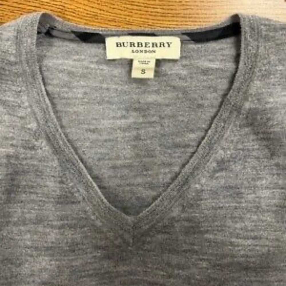 Men's Burberry Sweater